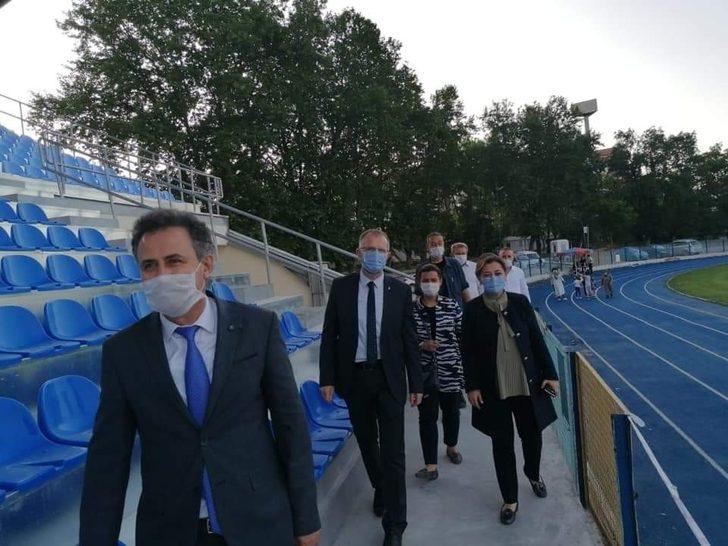 AK Parti heyeti Dumlupınar Stadyumu’nda incelemelerde bulundu G4