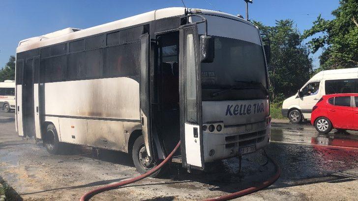 Tekirdağ’da işçi servisi yandı G4