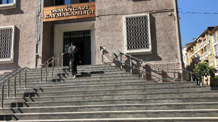 Kimliğini unutan öğrenciyi polis sınava böyle yetiştirdi G1