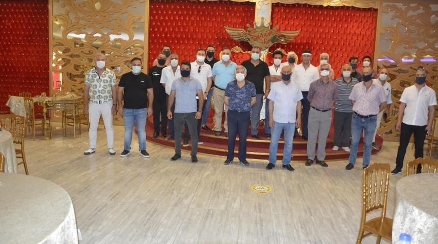 D&uuml;ğ&uuml;n salonu sahiplerine korona eğitimi