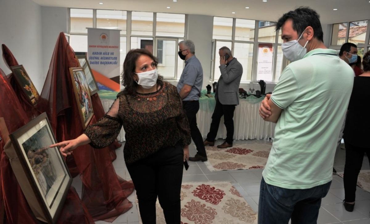 El sanatları sergisine b&uuml;y&uuml;k ilgi