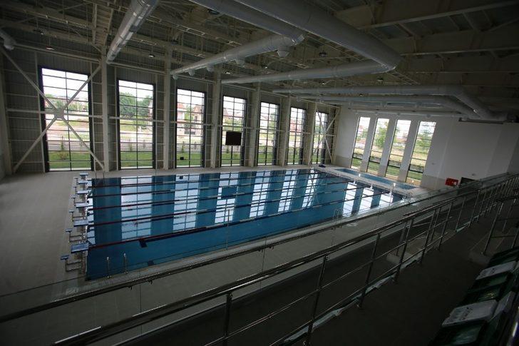 Kartepe yüzme havuzunda son viraja girildi G1