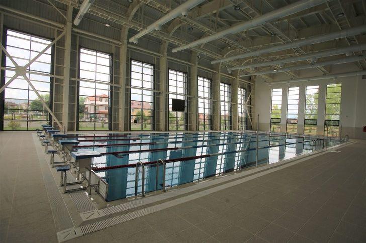 Kartepe yüzme havuzunda son viraja girildi G3