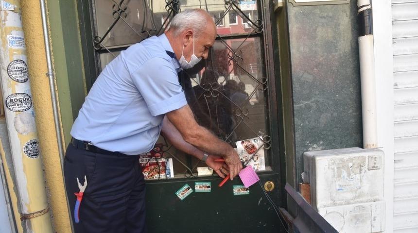 İzmit Belediyesi tehlike oluşturan binayı tahliye etti