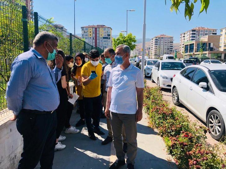 Başkan Çınar, YKS’ ye giren öğrencileri yalnız bırakmadı G4