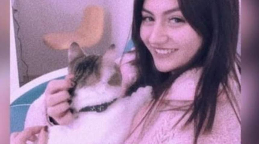 Didim&rsquo;deki kazada ağır yaralanan gen&ccedil; kız hayatını kaybetti