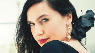 Şevval Sam yeni dizisiyle ekranlara dönüyor