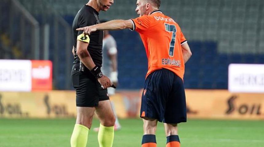 Başakşehir-Galatasaray maçında Edin Visca kırmızı kart gördü!