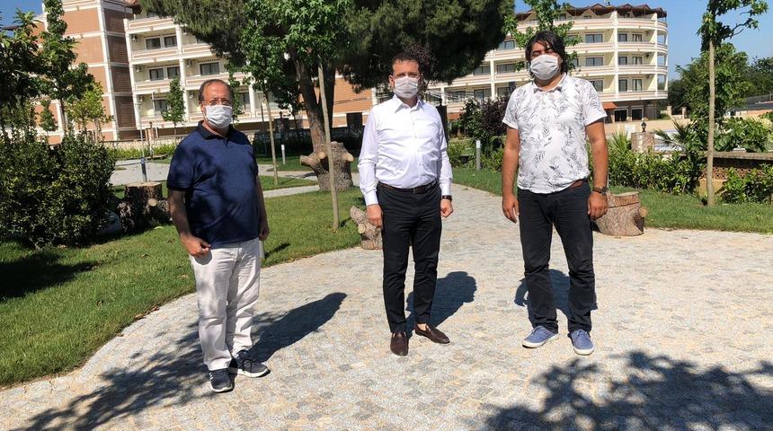 İBB Başkanı Ekrem İmamoğlu babaevinde!