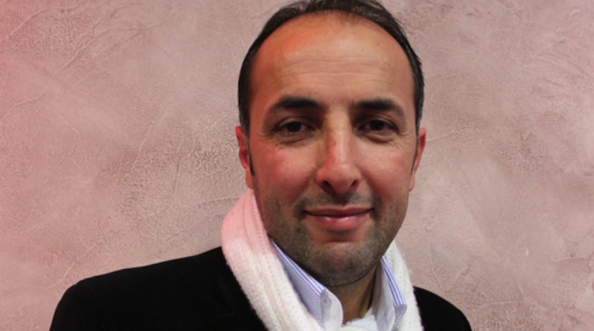 Fransa'da Türk siyasetçi Metin Yavuz belediye başkanı seçildi