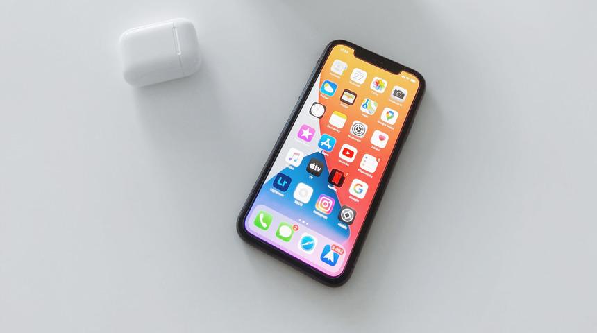 TikTok yalnız değil: 53 uygulama daha iPhone panosuna erişiyor!