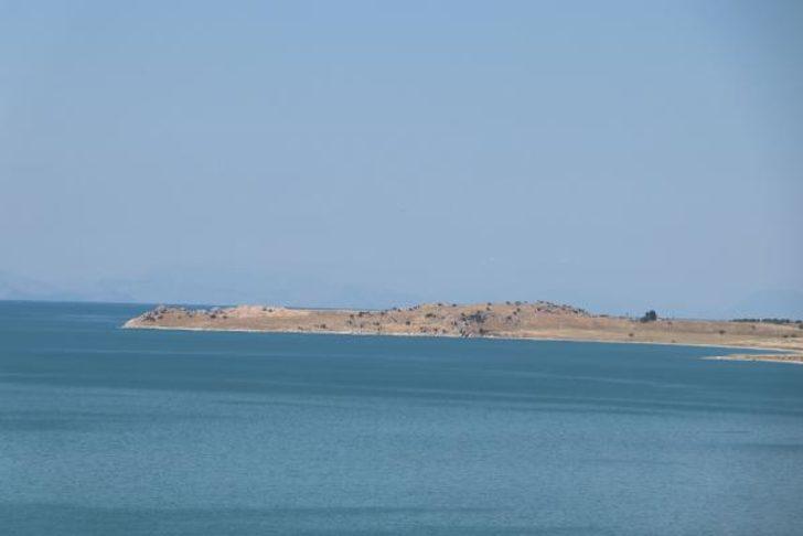 Van'da ekipleri harekete geçiren ihbar! Yol trafiğe kapatıldı G2