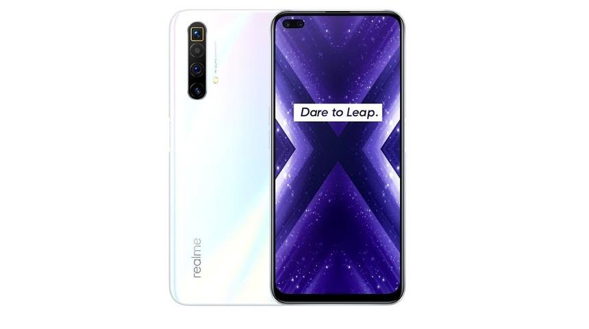 Realme, zoom canavarı uygun fiyatlı amiral gemisi ile karşımıza çıktı