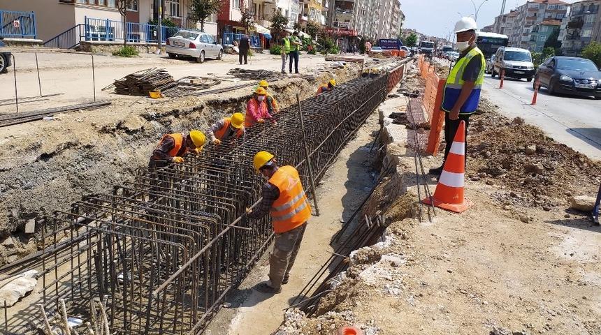 Karam&uuml;rsel K&ouml;pr&uuml;l&uuml; Kavşağı&rsquo;nda &ccedil;alışmalar s&uuml;r&uuml;yor