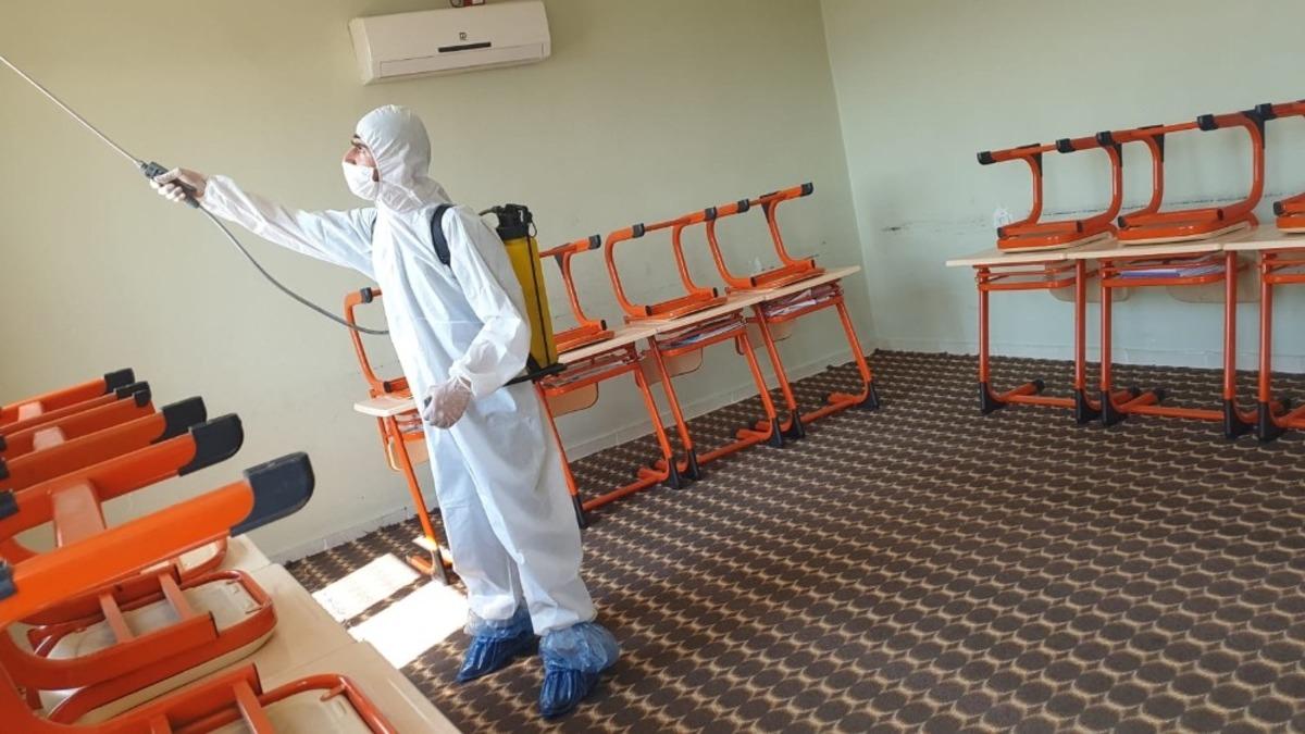 Cizre Belediyesi Kur&rsquo;an kurslarını dezenfekte etti