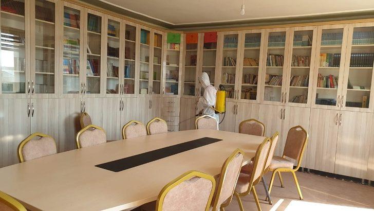 Cizre Belediyesi Kur’an kurslarını dezenfekte etti G2