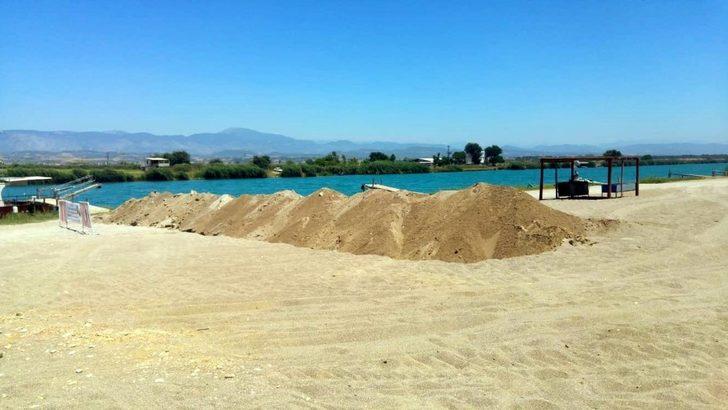 Manavgat Belediyesi’nden caretta yuvalarına hendekli koruma G1