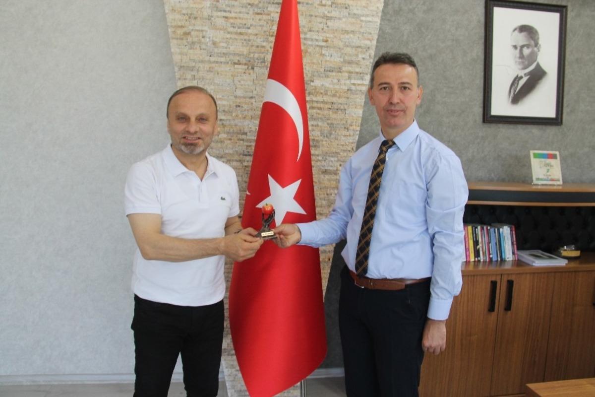 Duyarlılık g&ouml;steren fotoğraf&ccedil;ıya m&uuml;d&uuml;rden teşekk&uuml;r