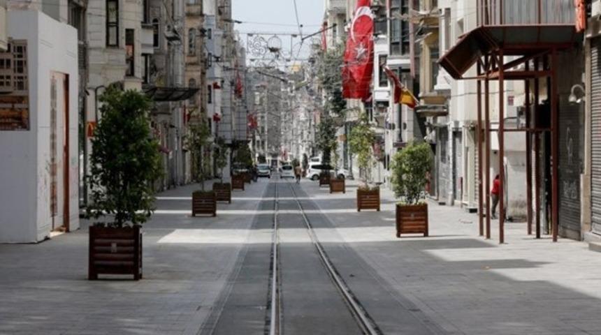 Hafta sonu sokağa çıkma yasağı var mı? (4-5 Temmuz)