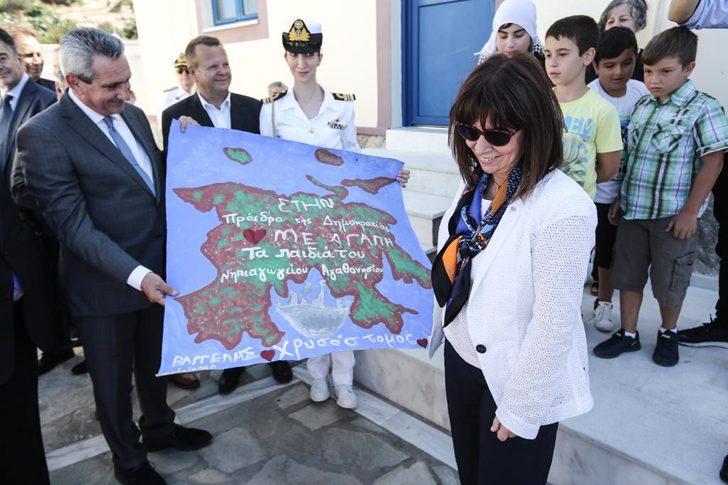 Yunan Cumhurbaşkanı'ndan tahrik: Eşek Adası'nı ziyaret etti G2
