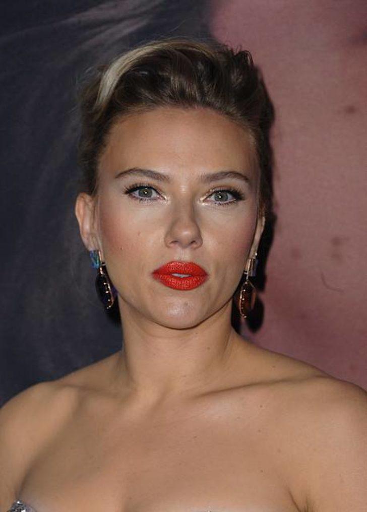 Scarlett Johansson: Sürekli hasta olup, olmadığımı sorarlardı G1