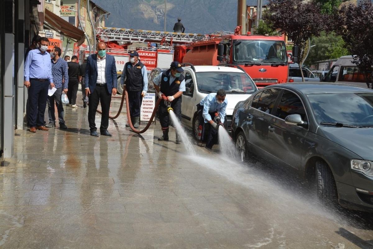 Hakkari Belediyesinden korona vir&uuml;s temizliği