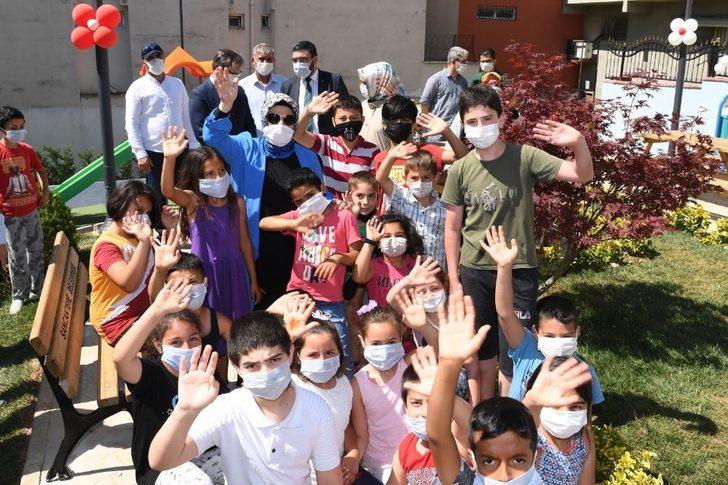 Sancaktepeli çocukların yüzü yeni çocuk bahçeleri ile gülüyor G3