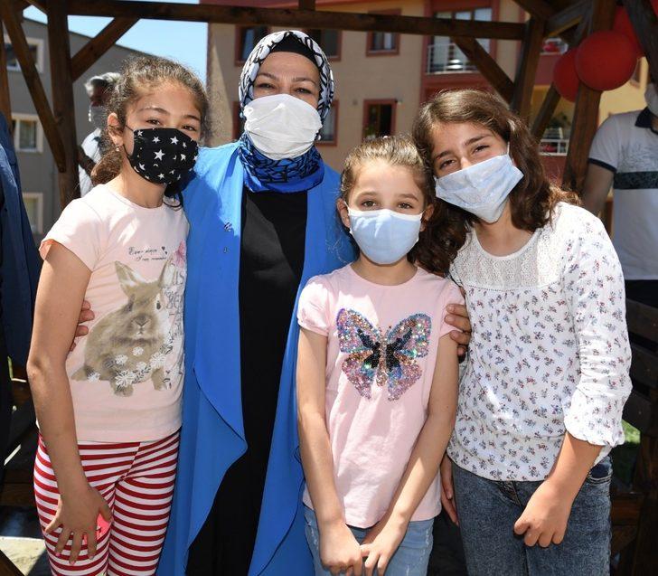 Sancaktepeli çocukların yüzü yeni çocuk bahçeleri ile gülüyor G4