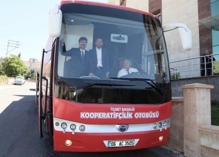 Kooperatifçilik otobüsü Nevşehir’de G4