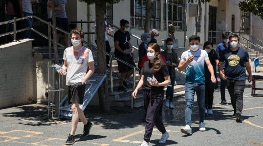 12 öğrencinin TYT'den erken çıkarılmasına ilişkin inceleme! Gözetmen 'sınav süresini bilmiyordu' iddiası