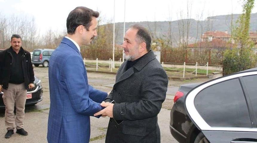 İşadamı Demir’den İdlib’de yapılacak briket ev kampanyasına destek