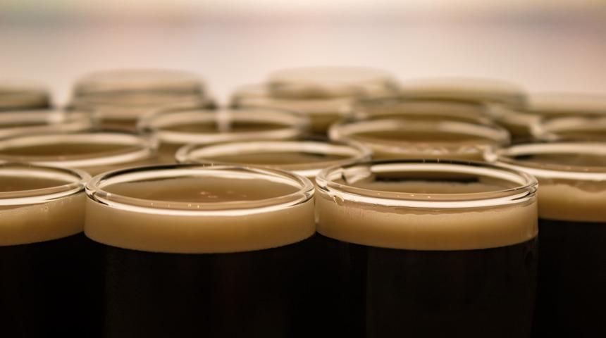 Ülkede barlar açıldı: 9 günlük rezervasyon dolu