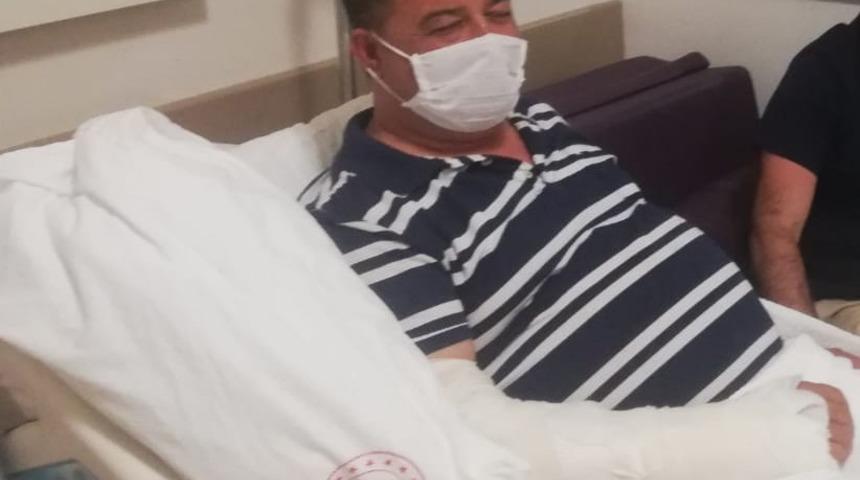 Kuşadası Esnaf Odası Başkanı motosiklet kazasında yaralandı