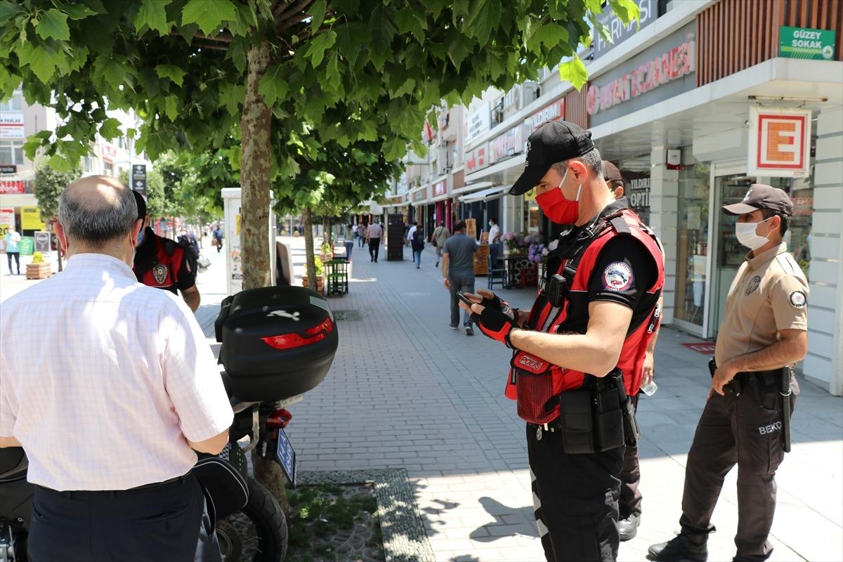 Bolu'da maske takmayan 240 kişiye idari para cezası kesildi