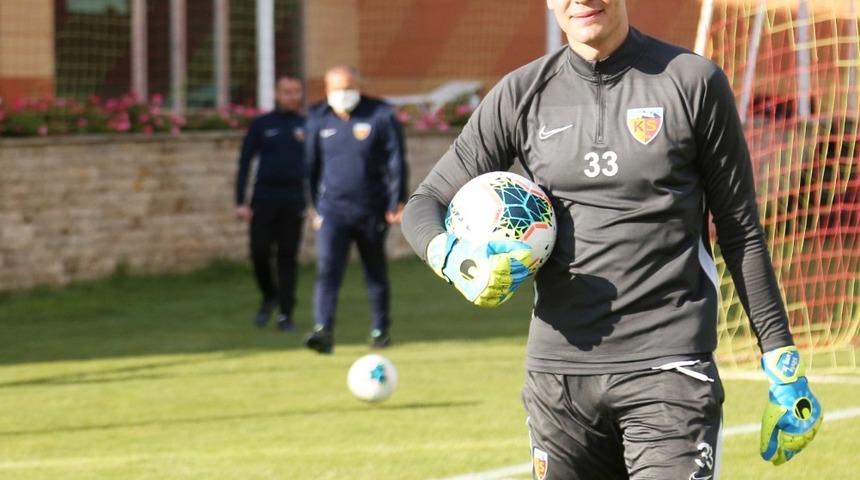 Silviu Lung kalesini gole kapattı