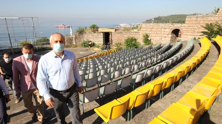 Ay ışığında sinema akşamları Eskihisar&rsquo;da başlıyor