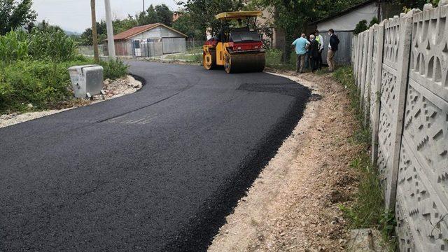 Hendek’te 5 mahalle daha sıcak asfaltla buluştu