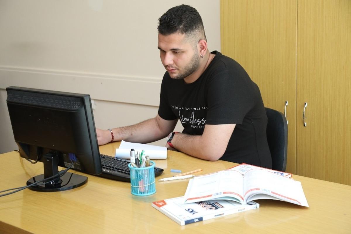 B&uuml;y&uuml;kşehir, salgında &ccedil;ocukların ve gen&ccedil;lerin en b&uuml;y&uuml;k destek&ccedil;isi oldu