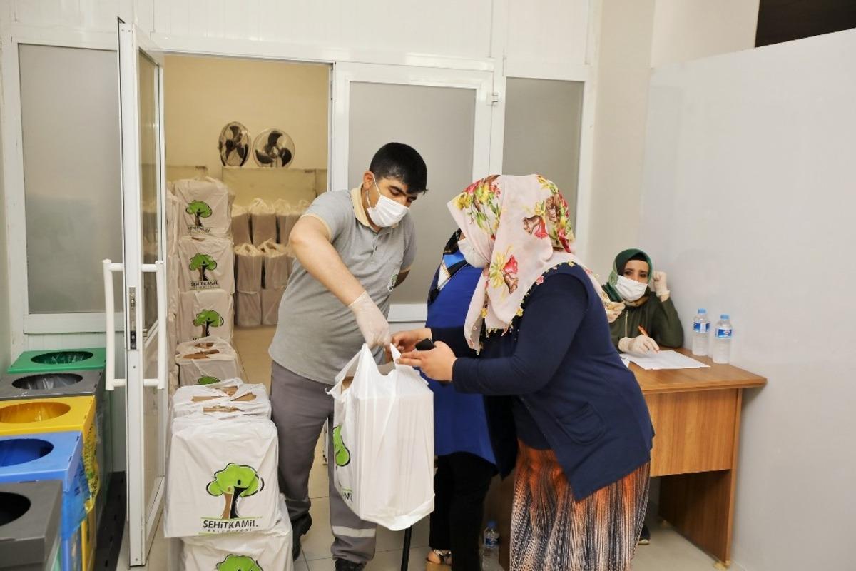 Glutensiz un ve makarna yardımı, randevuyla yapıldı