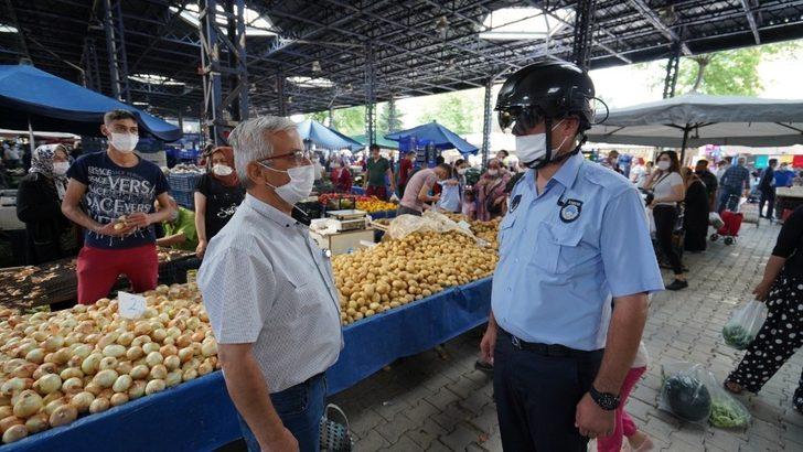 Isparta’da zabıtalar vatandaşların ateşlerini termal ısı ölçer kask ile ölçüyor G1