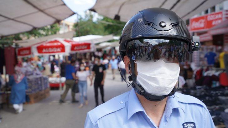 Isparta’da zabıtalar vatandaşların ateşlerini termal ısı ölçer kask ile ölçüyor G2
