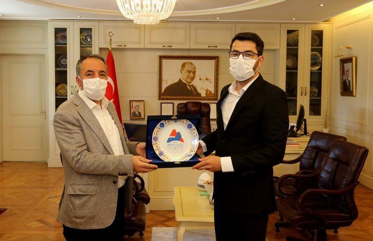 AİÇÜ’den uzaktan eğitimde başarı hikâyesi G3