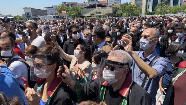 İstanbul Barosu Avukat Çağlayan’da: ‘‘Savunma Susmayacak’’