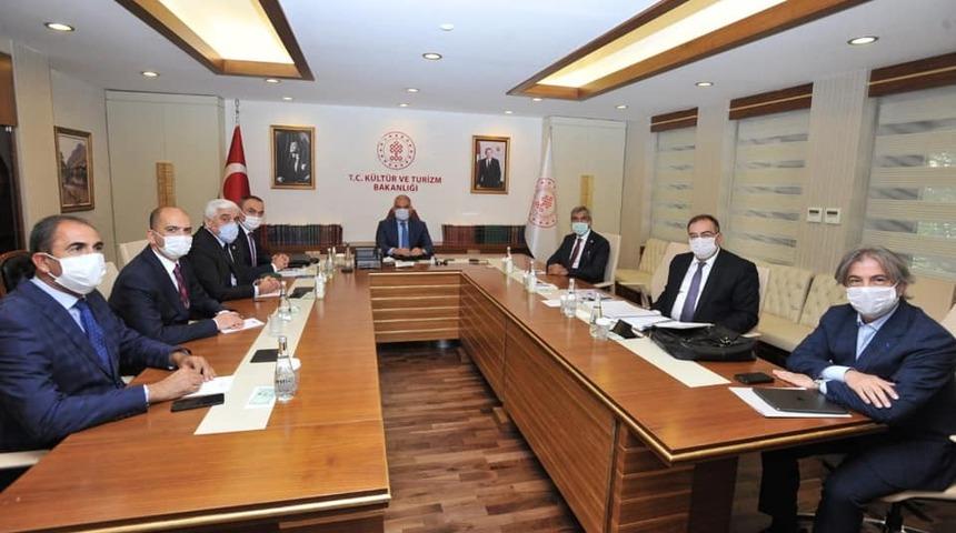 Kilis Heyeti Bakan Ersoy ile bir araya geldi