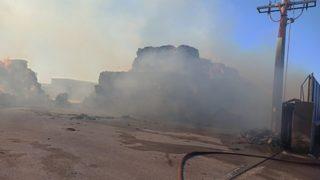 GÜNCELLEME - Bursa'da karton fabrikasında çıkan yangın kontrol altına alındı