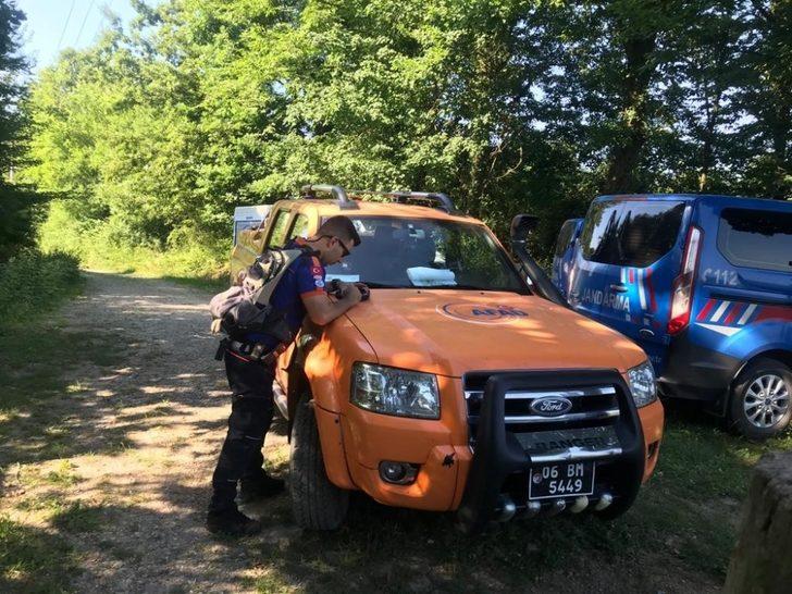 3 gündür kayıp olan yaşlı adamın cesedi ormanda bulundu G2
