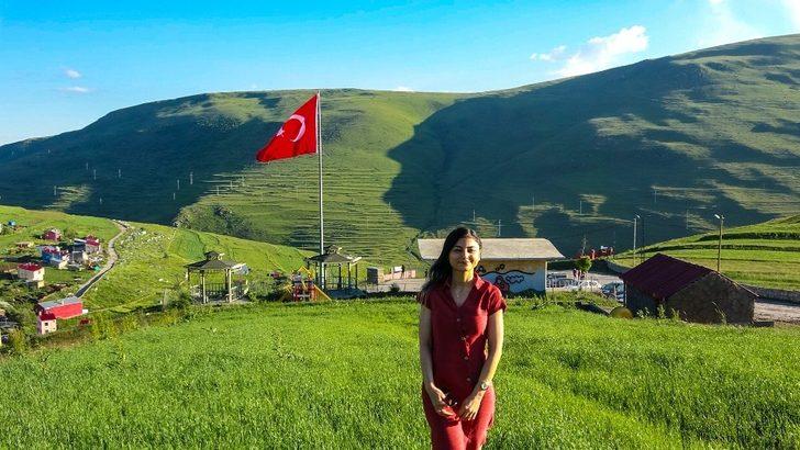 Ardahan'da Atatürk silüeti belirdi G2