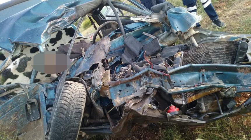 Kayseri'de feci kaza: 2 &ouml;l&uuml;, 1 yaralı