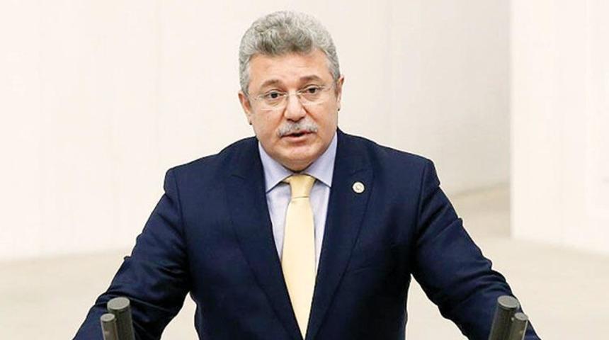 AK Parti Grup Başkanvekili Muhammet Emin Akbaşoğlu koronavirüse yakalandı