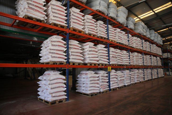 İHH, Suriye'ye 6 ayda bin 750 tır yardım ulaştırdı G1